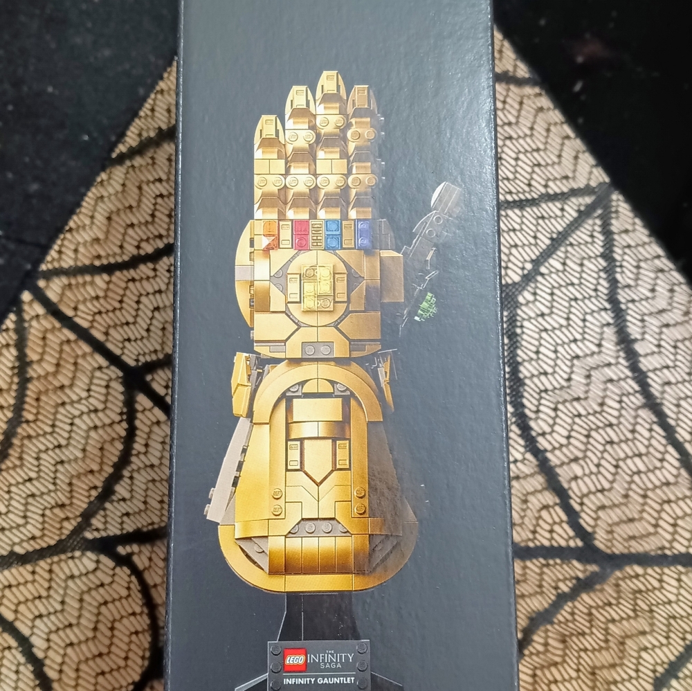 Lego Marvel Infinity gauntlet